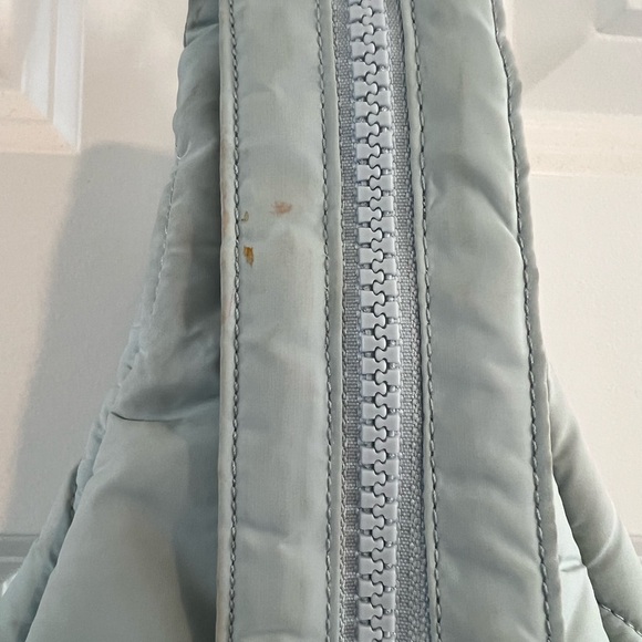 Vera Bradley Stylish Quilted Sling Bag in Light Blue - Picture 3 of 6